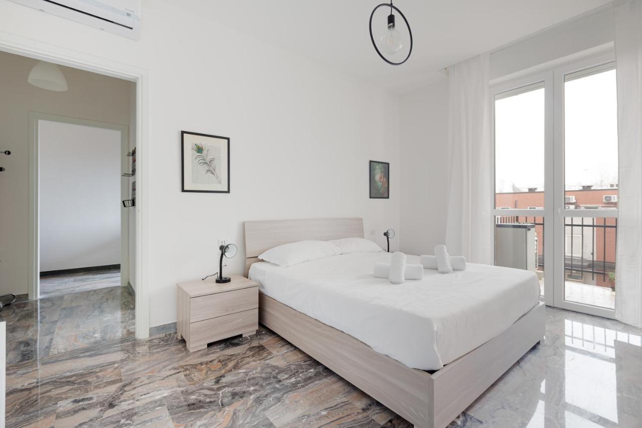 Dergano Comfy Apartment - 250 M Far From M3 Milan Bagian luar foto