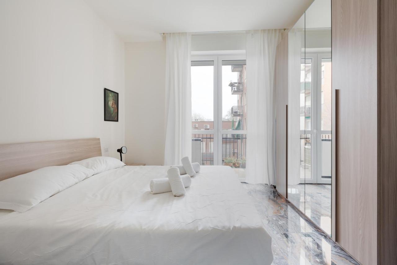 Dergano Comfy Apartment - 250 M Far From M3 Milan Bagian luar foto